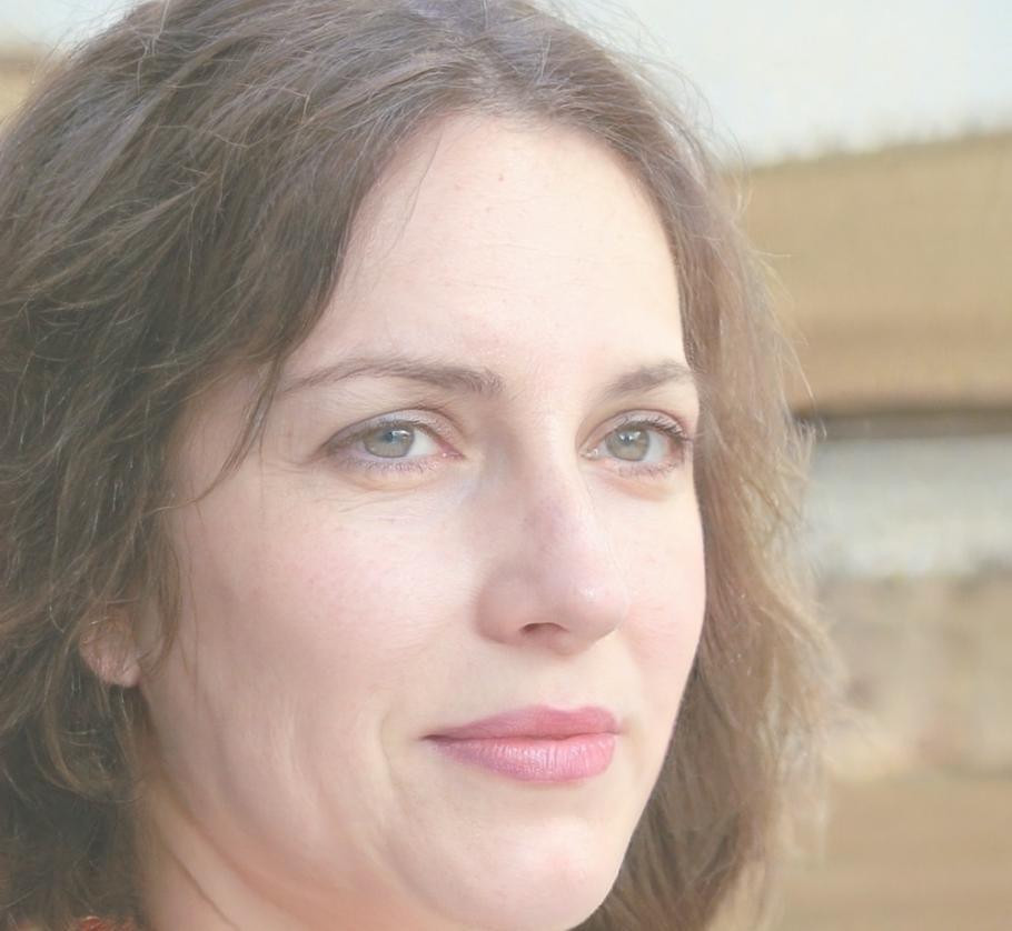 Professional headshot of program participant Zara